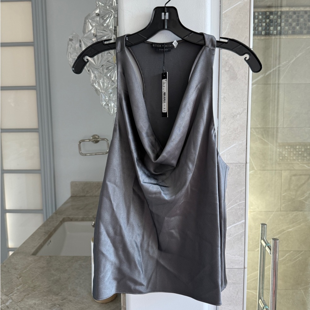 ALICE + OLIVIA Harmon Draped Racerback Blouse In Grey - Picture 4 of 12